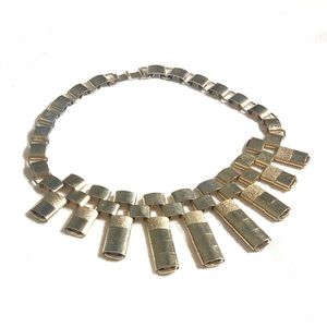 Gold Statement Necklace with Back Clapse